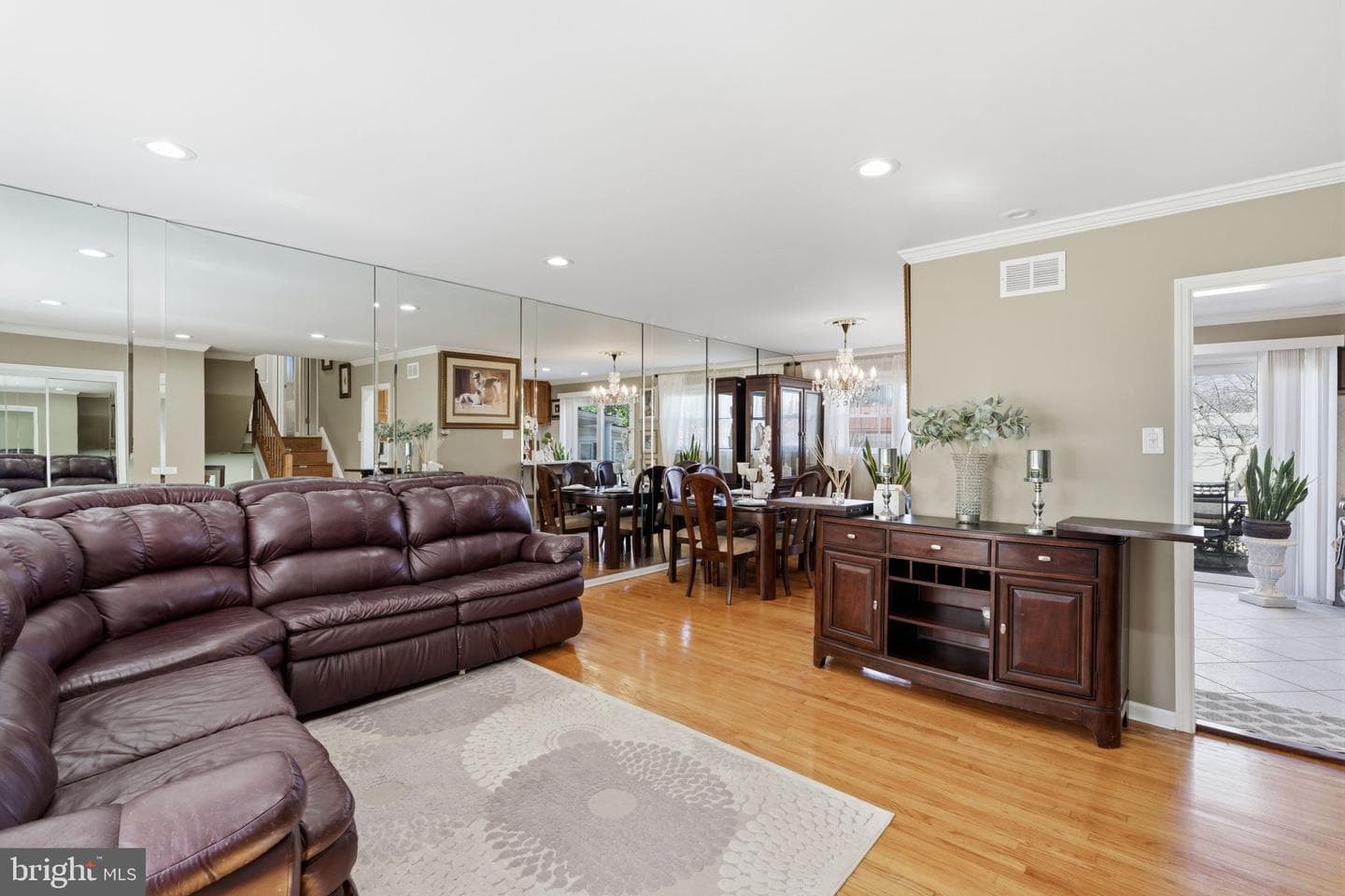 1111 Kent Lane photo 13