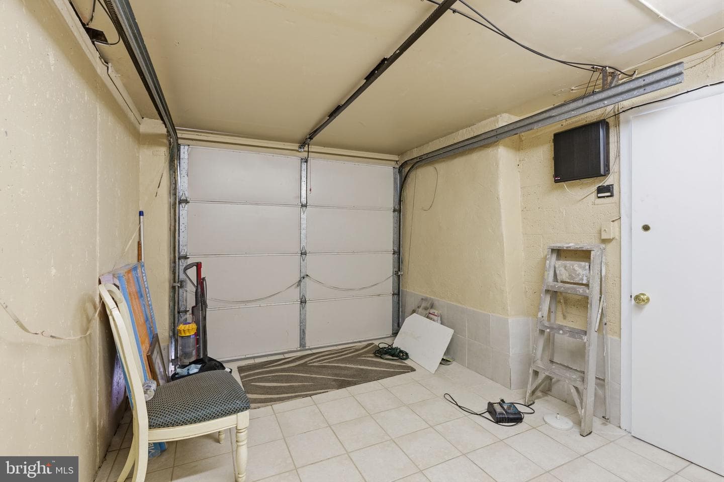 1111 Kent Lane photo 24