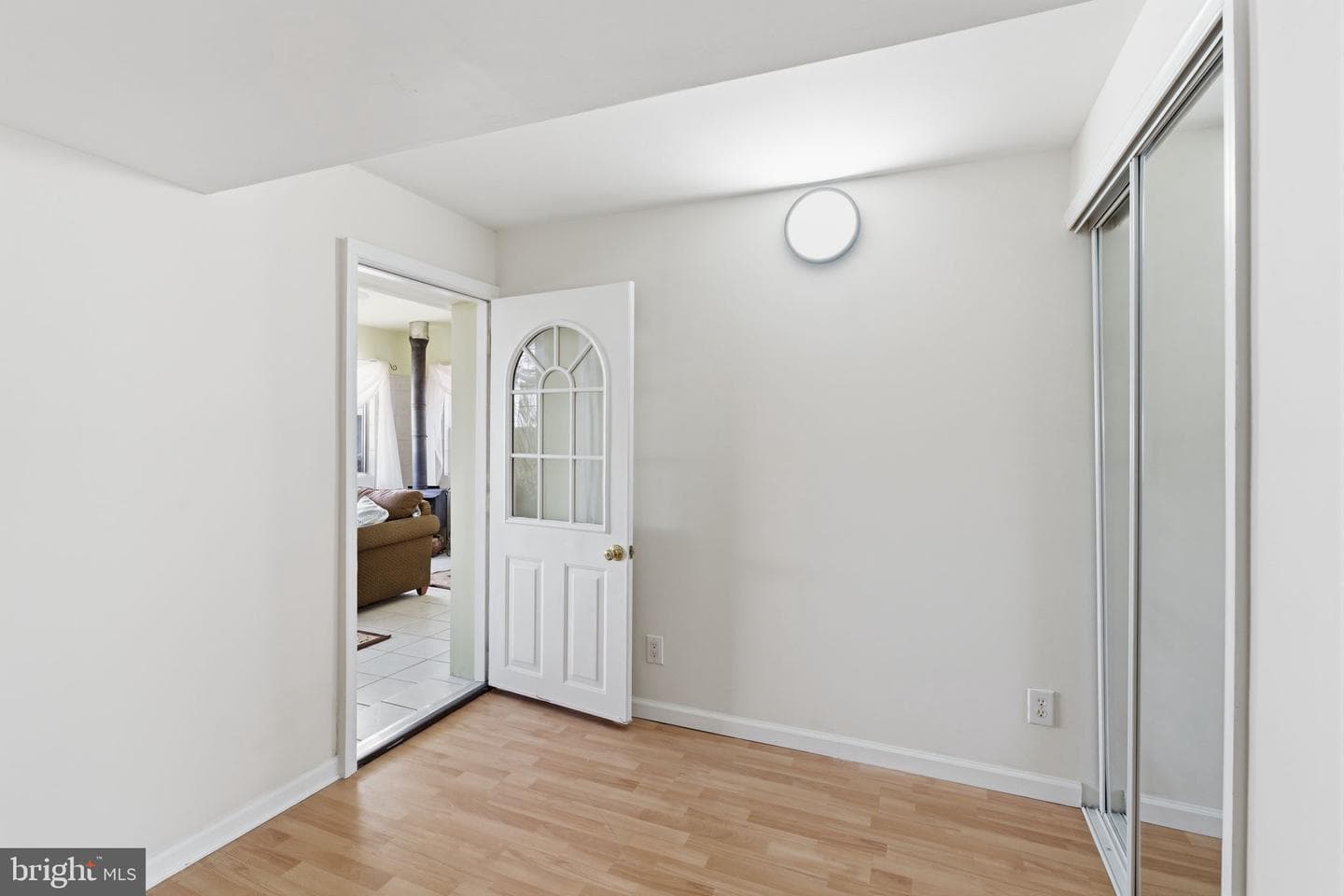 1111 Kent Lane photo 25
