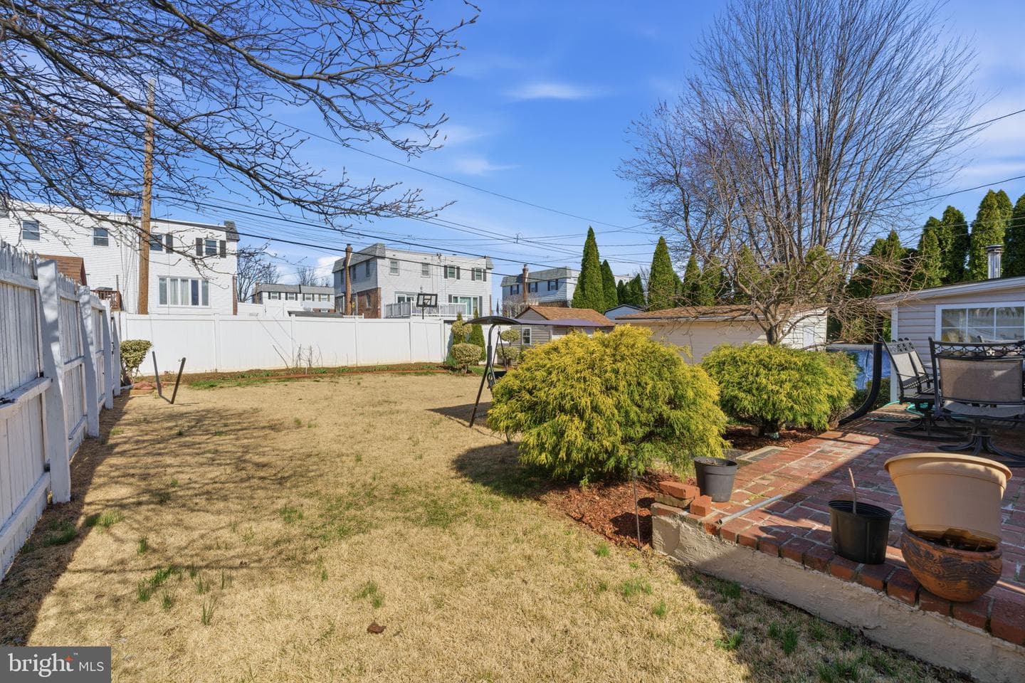1111 Kent Lane photo 33
