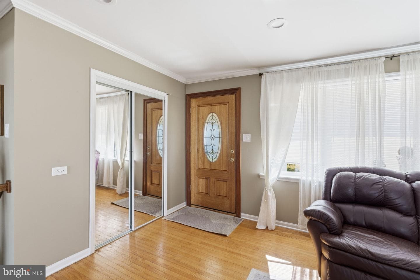 1111 Kent Lane photo 4