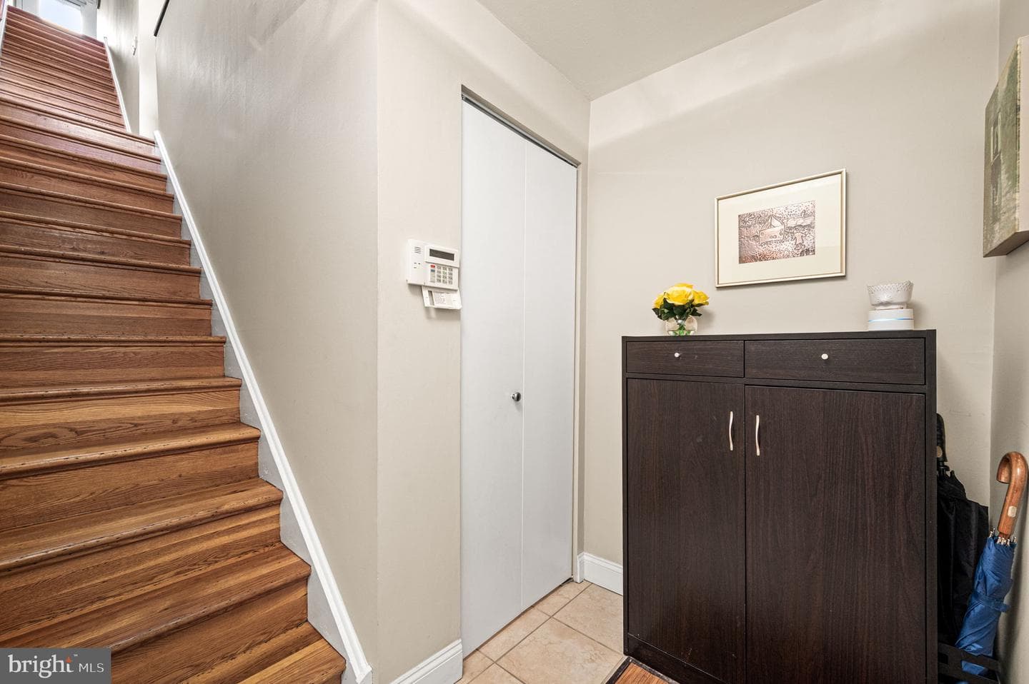 38 Saint James Court photo 3