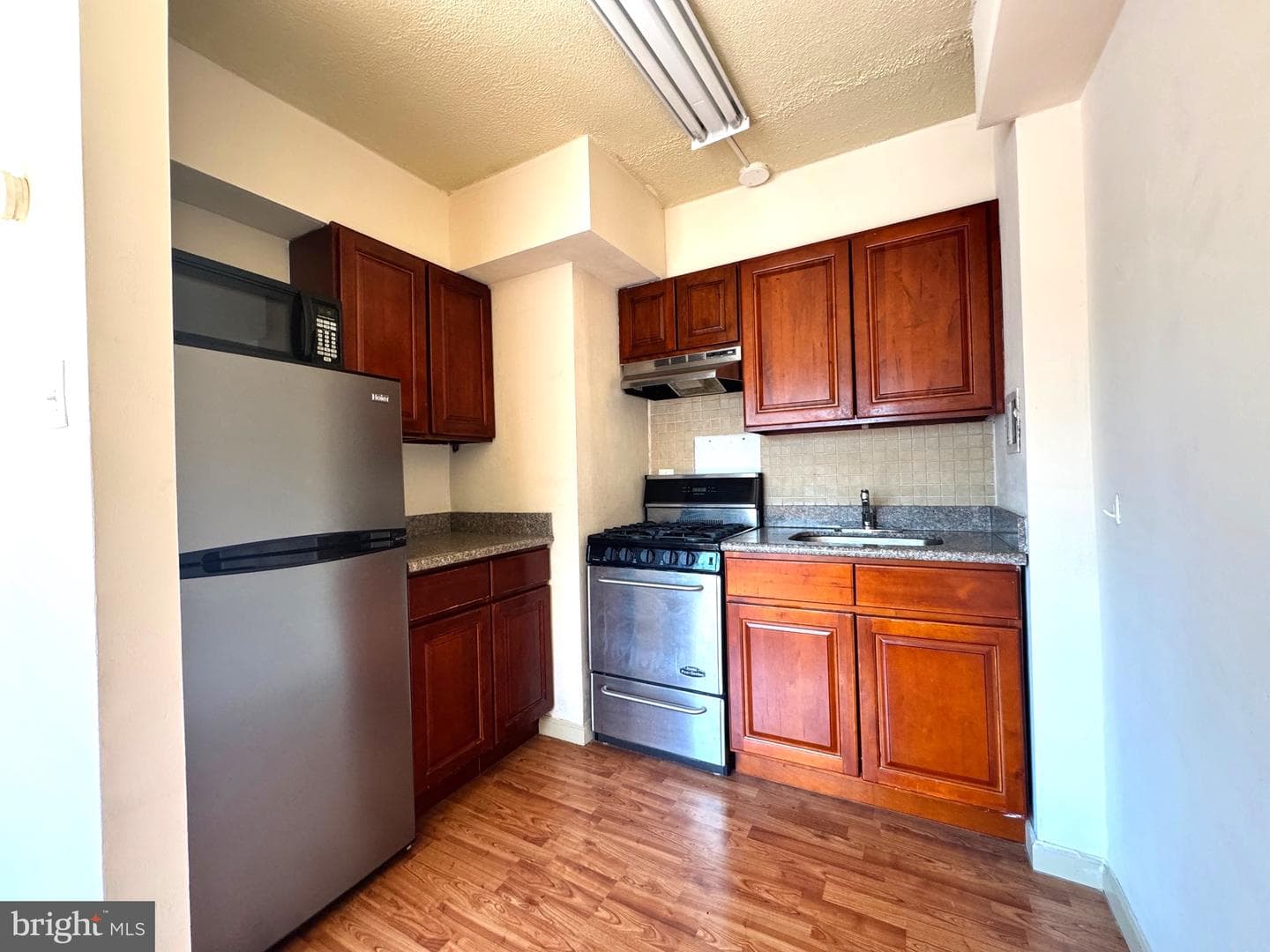 2101 Chestnut Street #1807 photo 3