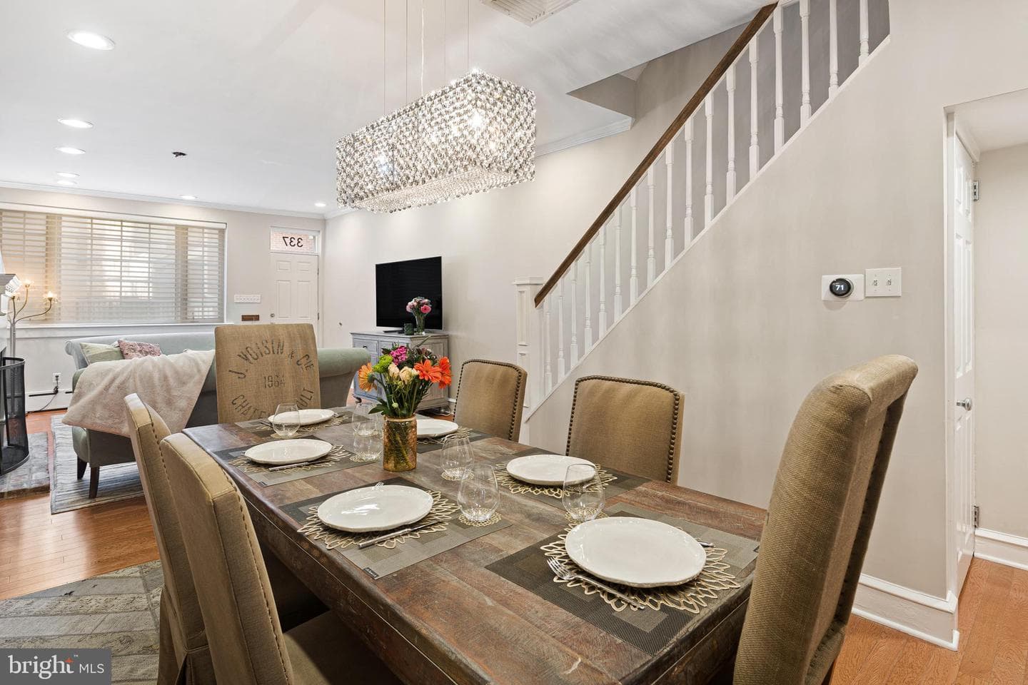 337 S Hicks Street photo 8