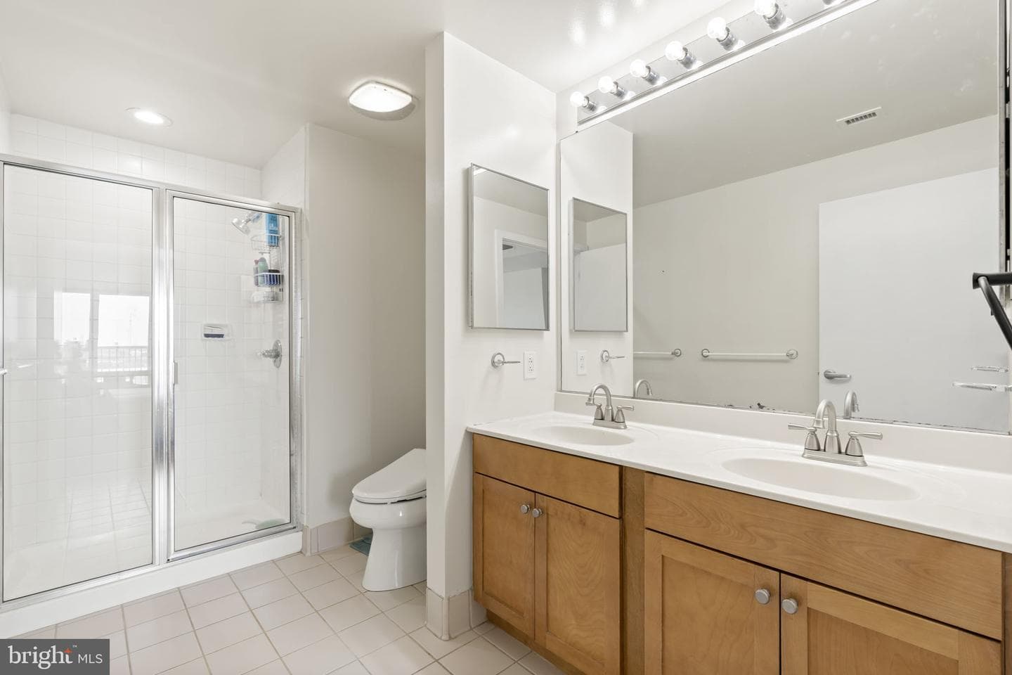 717 S Chris Columbus Boulevard #1102 photo 18