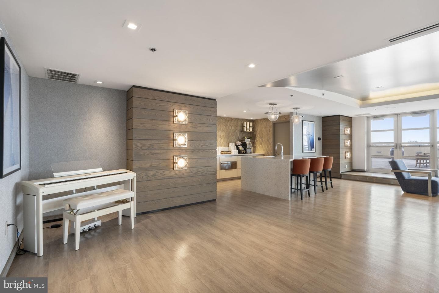 717 S Chris Columbus Boulevard #1102 photo 30
