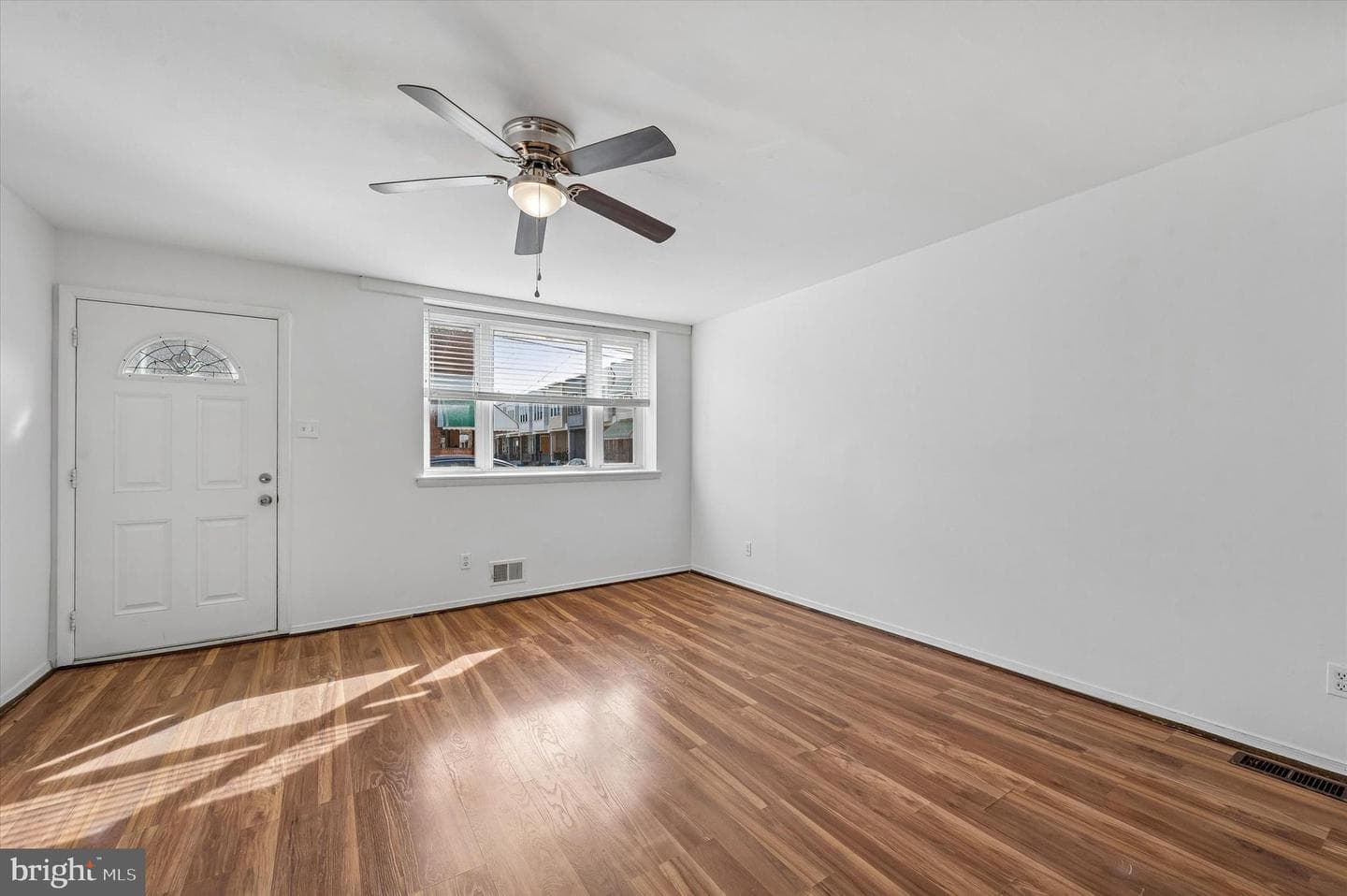 2729 Reed Street photo 8