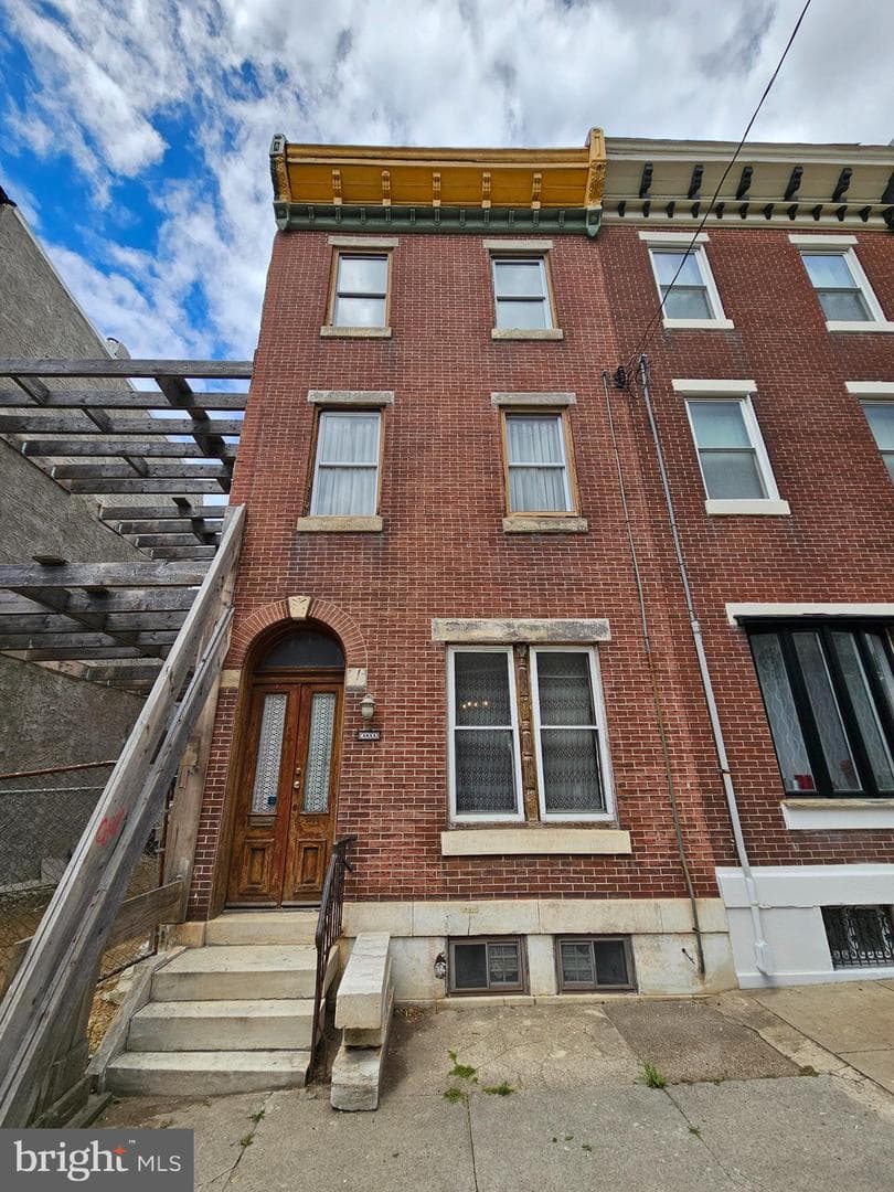 2833 Poplar Street, Philadelphia