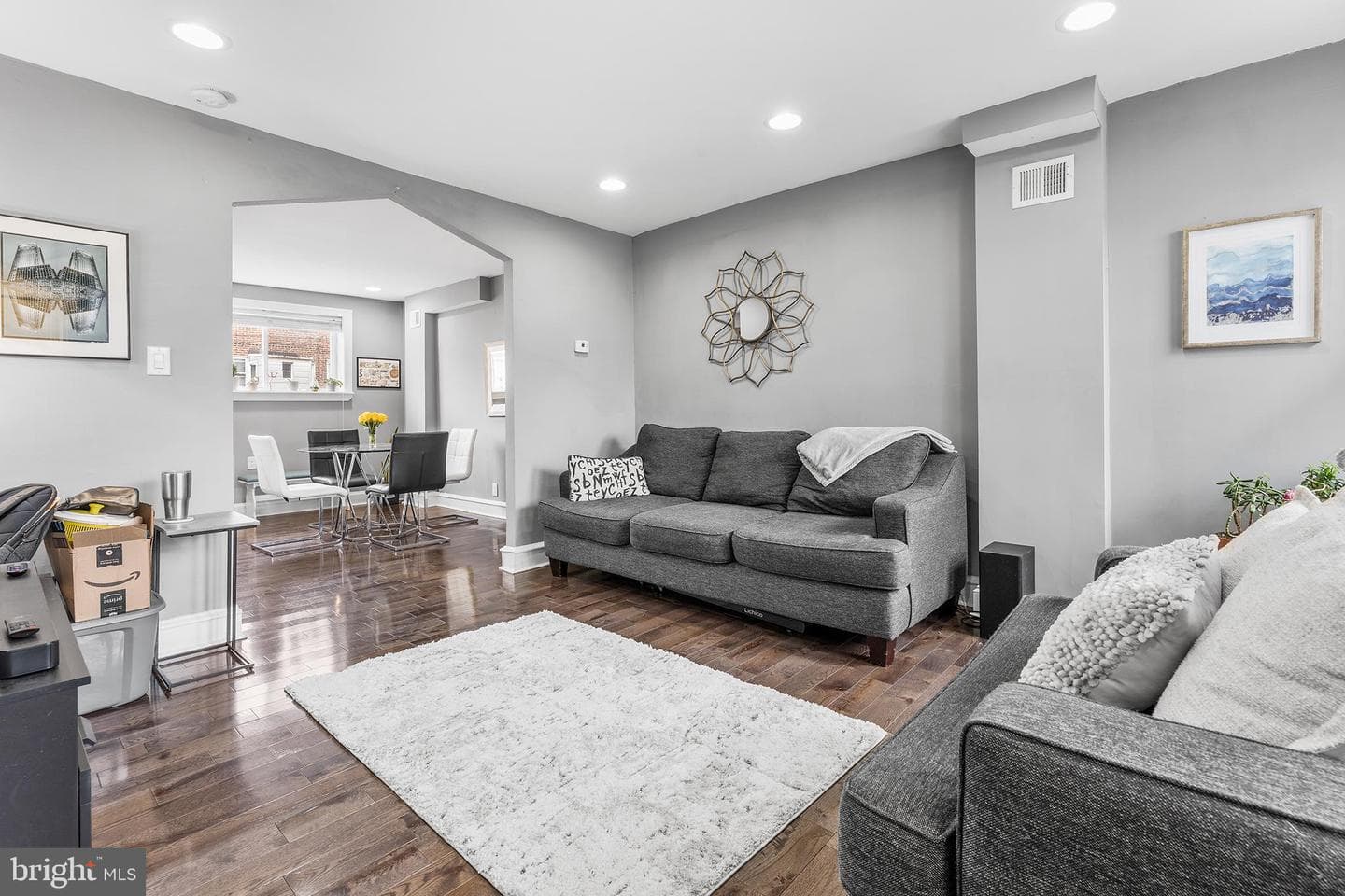 6222 N Hancock Street photo 5