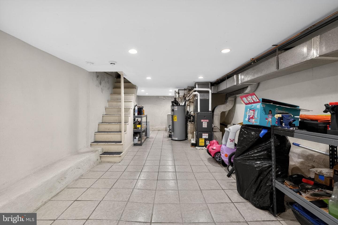 2907 S Sydenham Street photo 12