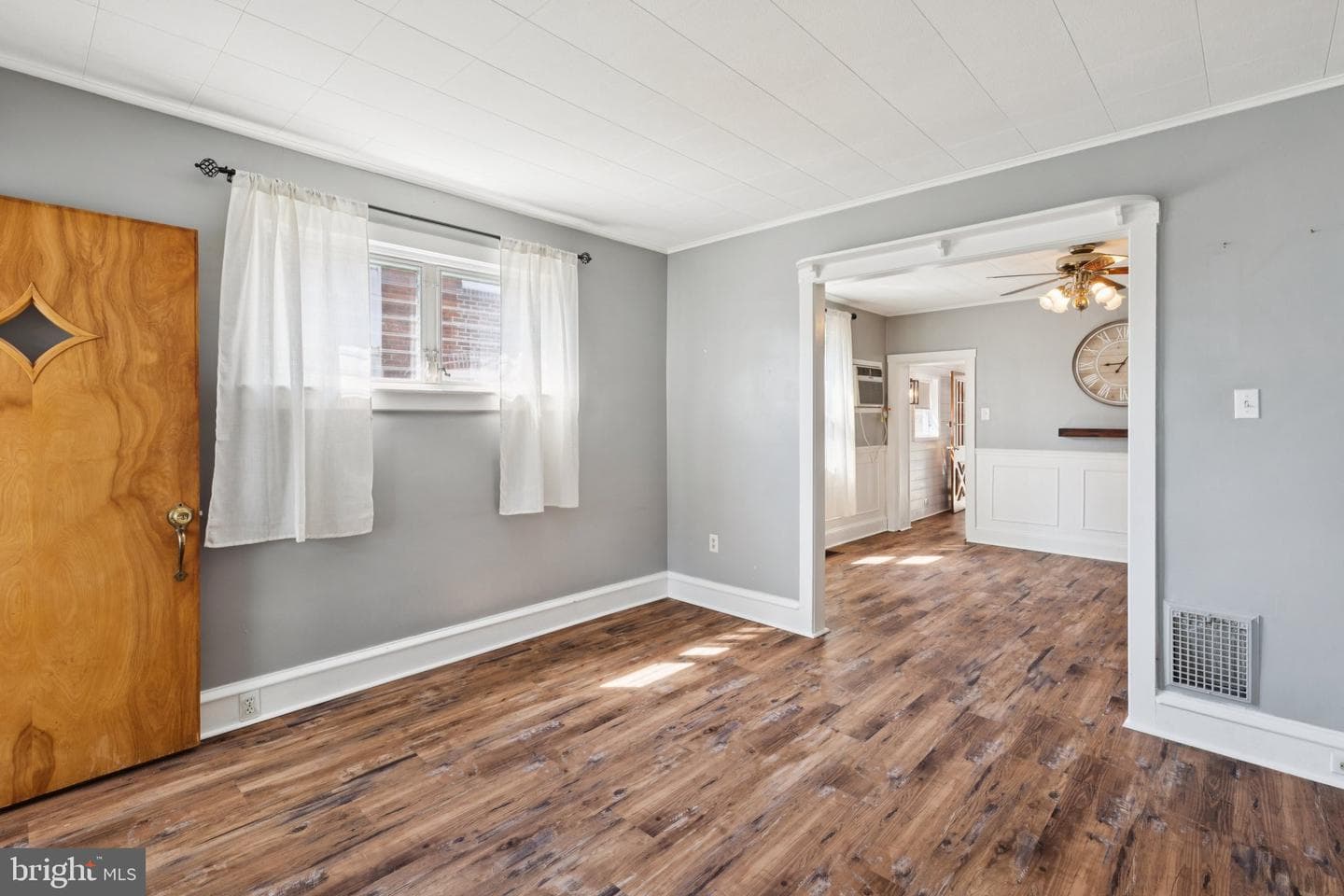 8316 Alicia Street photo 11