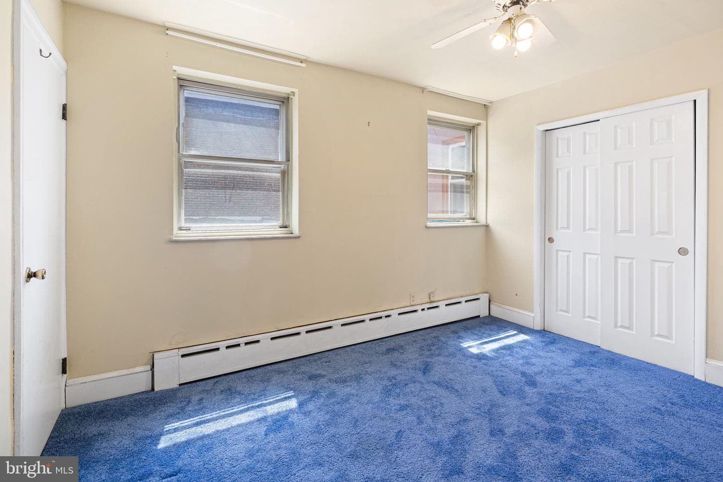 2647-49 E Somerset Street photo 11