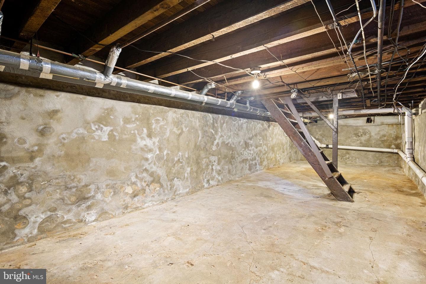2647-49 E Somerset Street photo 27