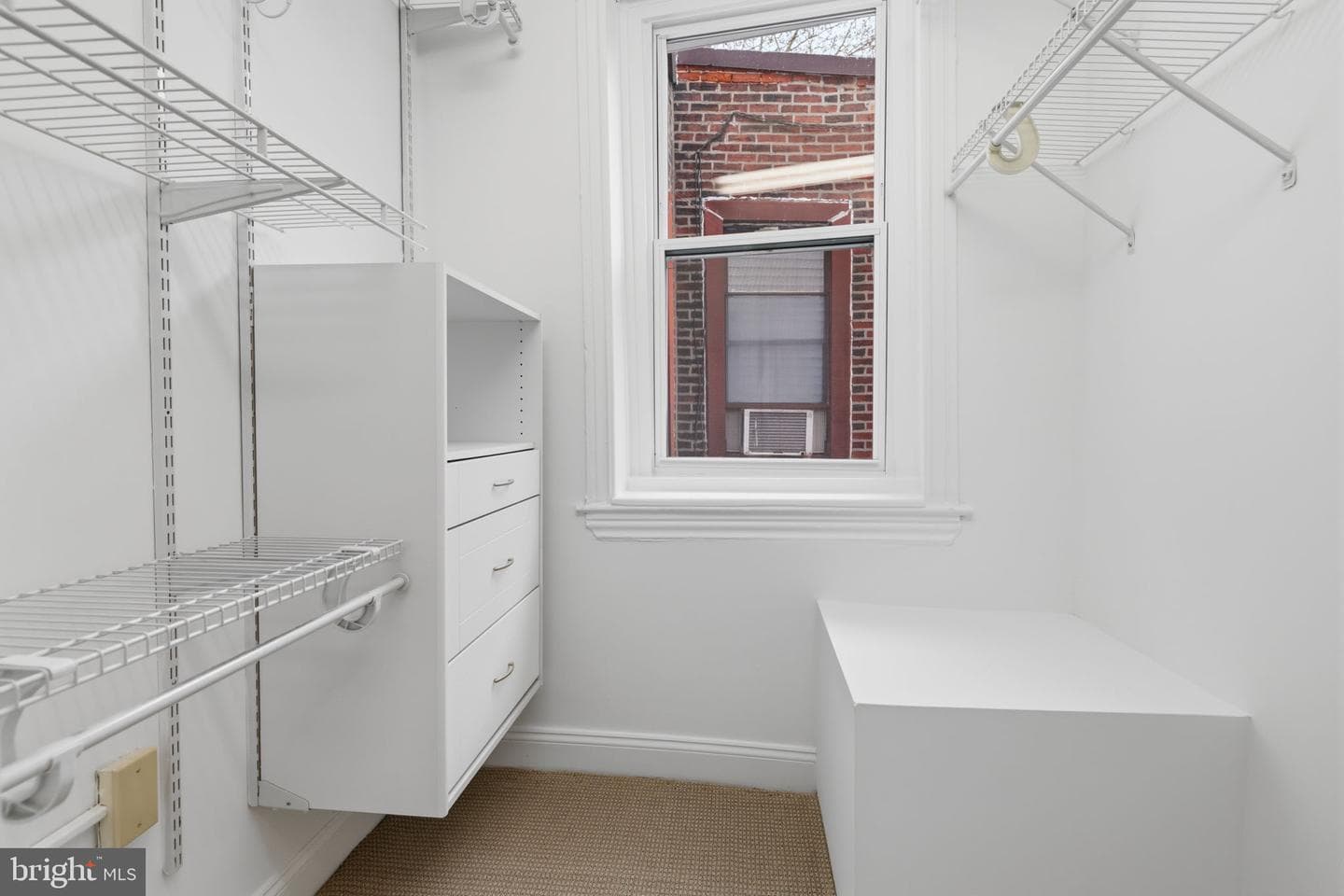 736 S 6th Street photo 18