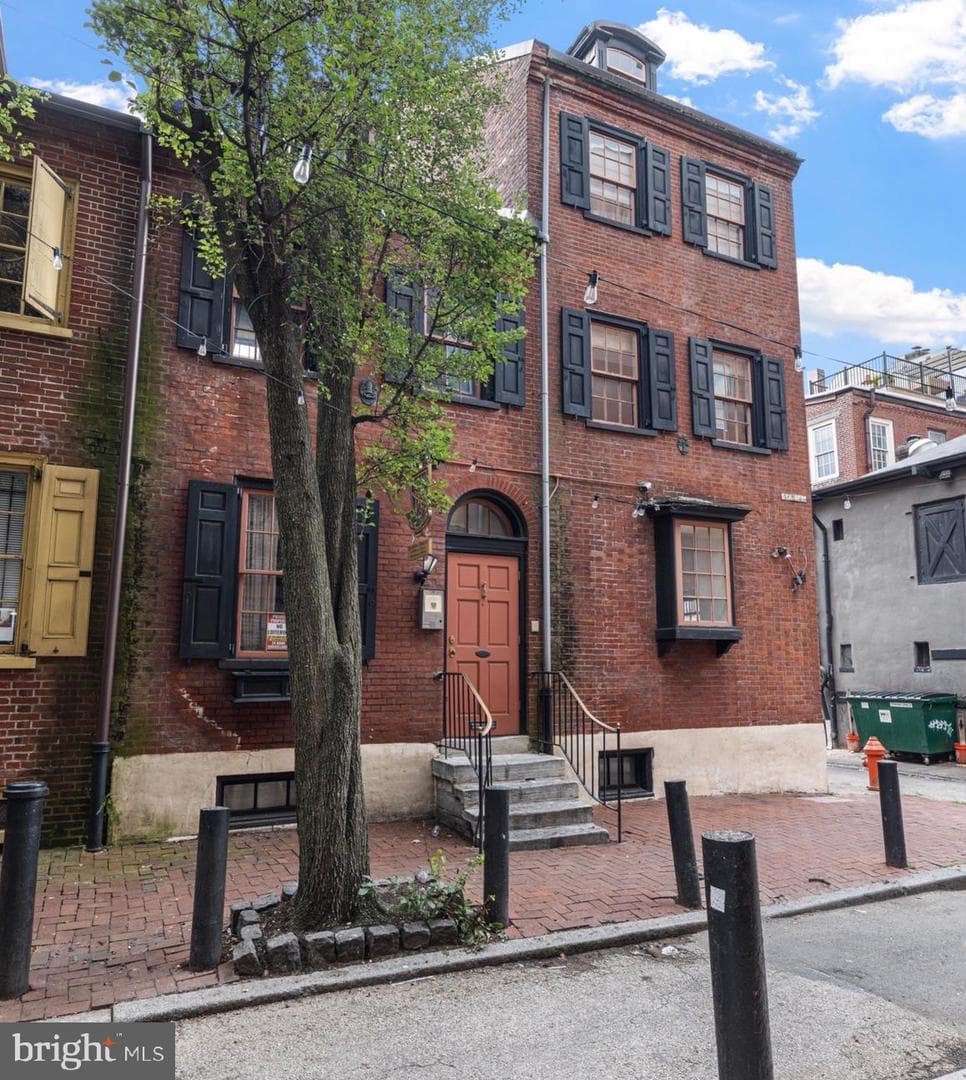 251 S Camac Street, Philadelphia