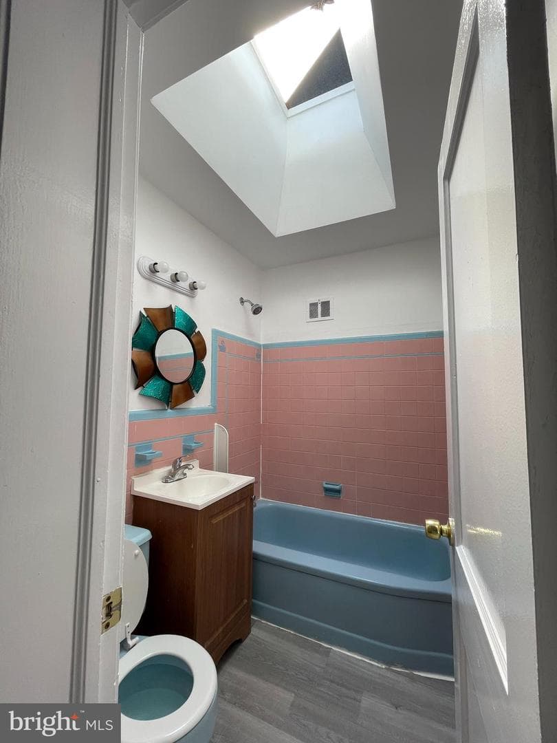 6625 Akron Street photo 16