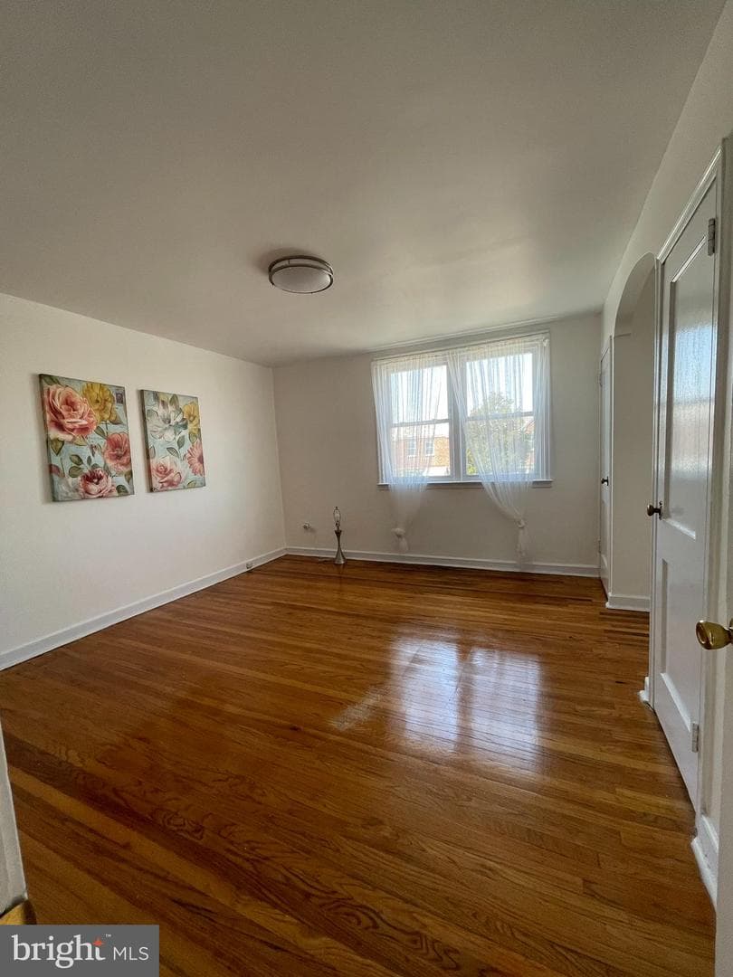 6625 Akron Street photo 9