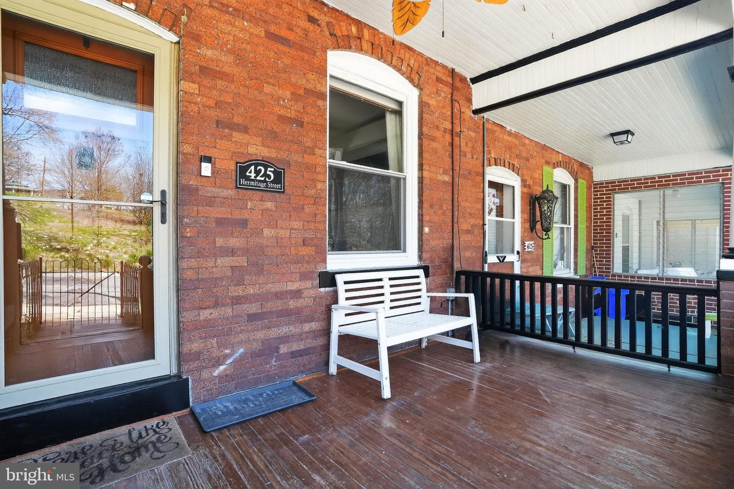 425 Hermitage Street photo 3