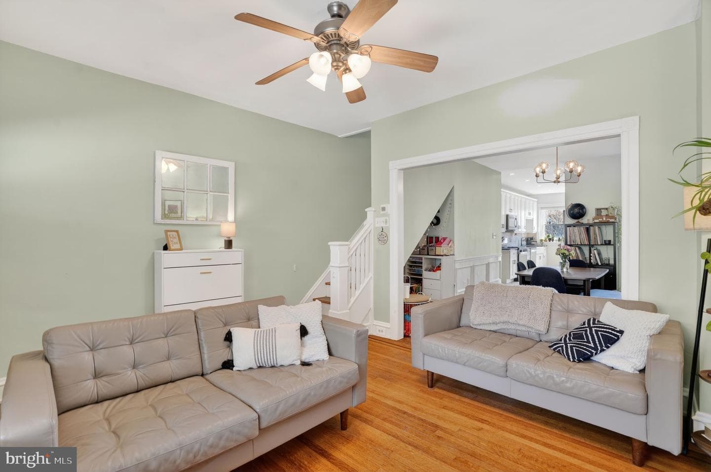 425 Hermitage Street photo 5