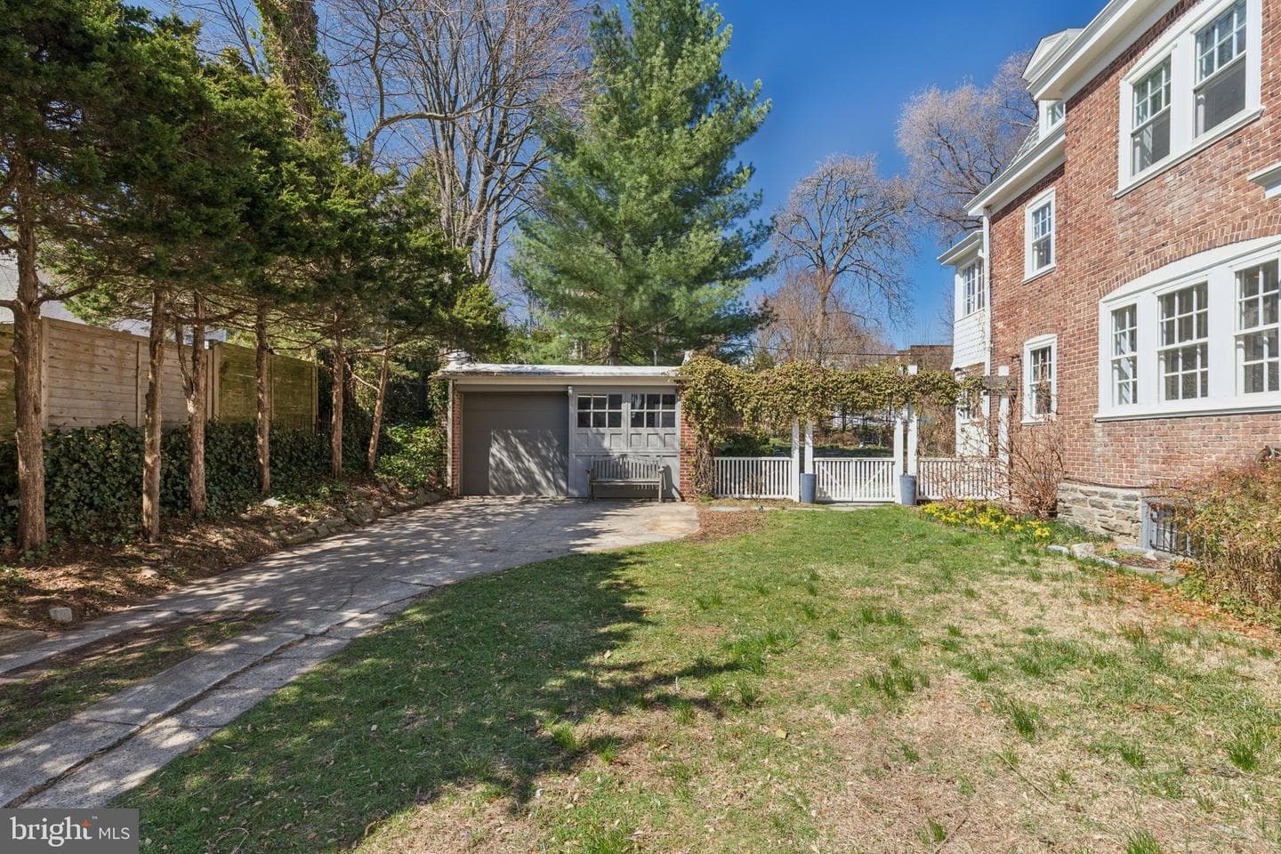 515 Carpenter Lane photo 37