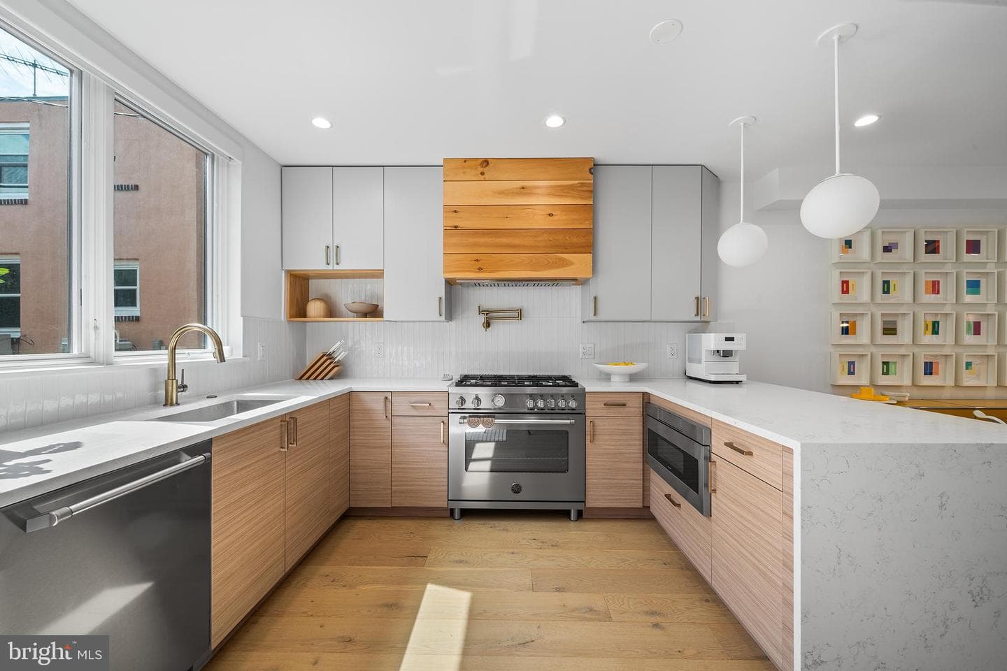 1322 Rodman Street photo 16
