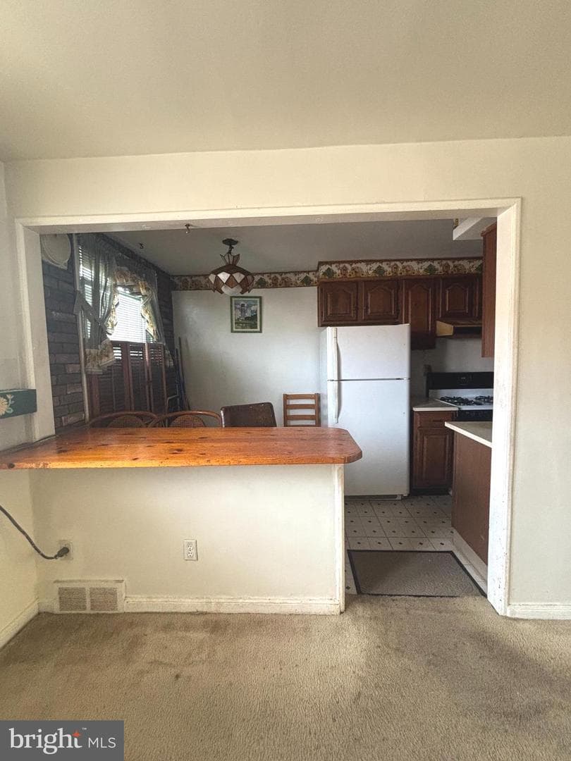 229 Stearly Street photo 11
