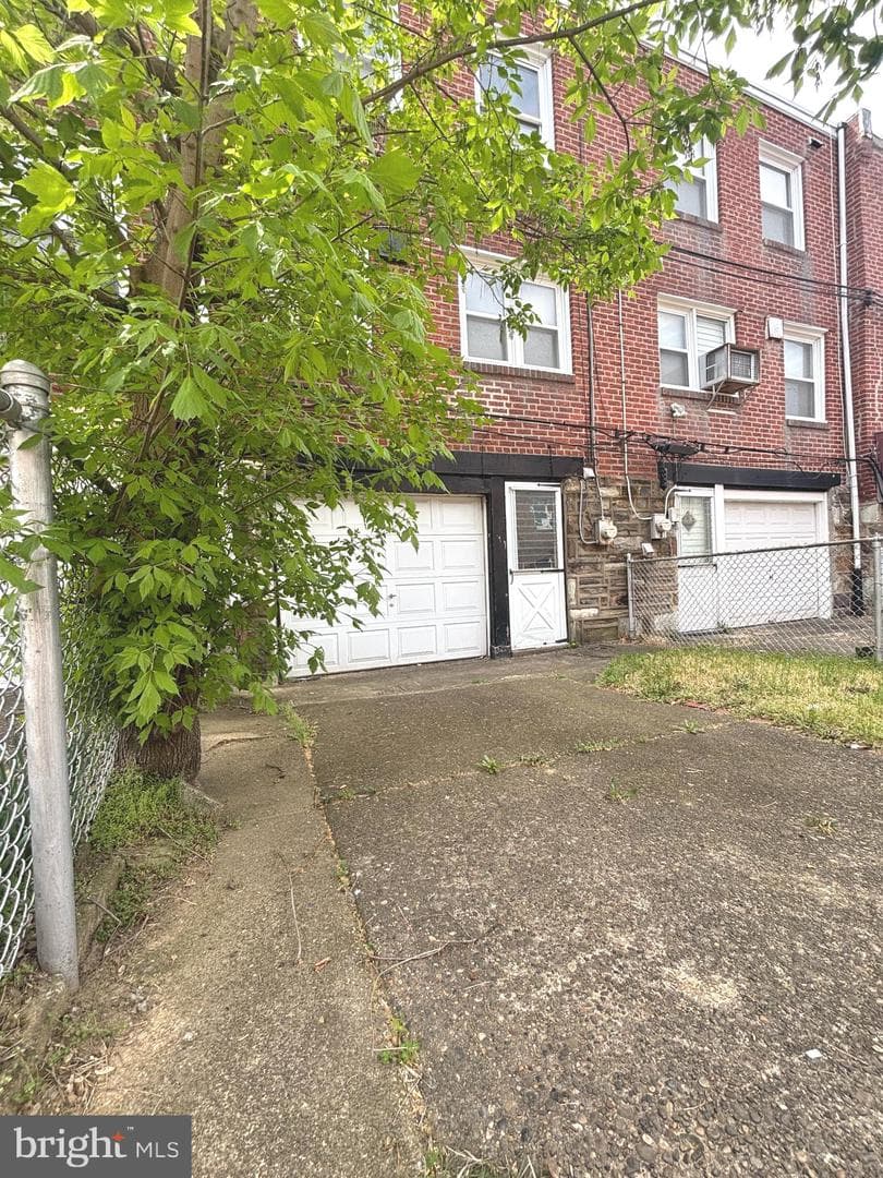 229 Stearly Street photo 36