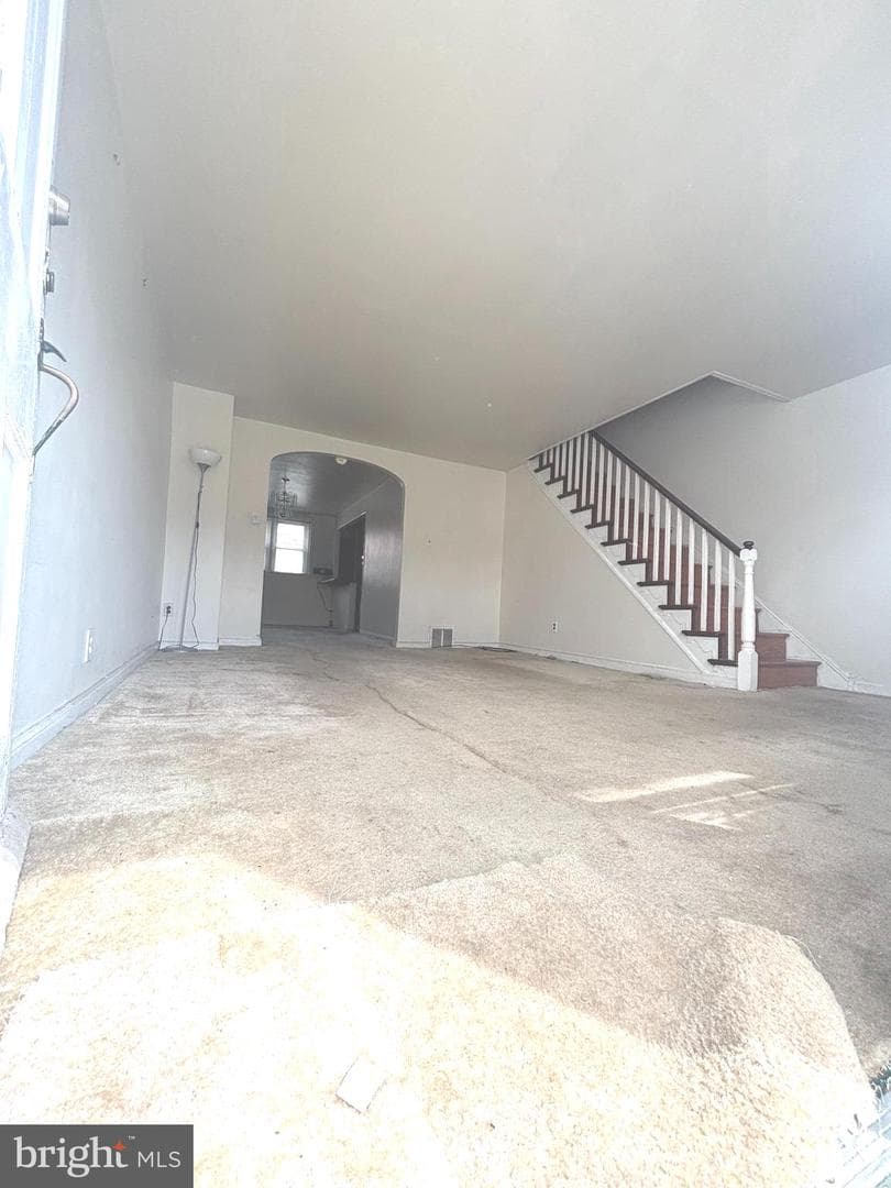 229 Stearly Street photo 4