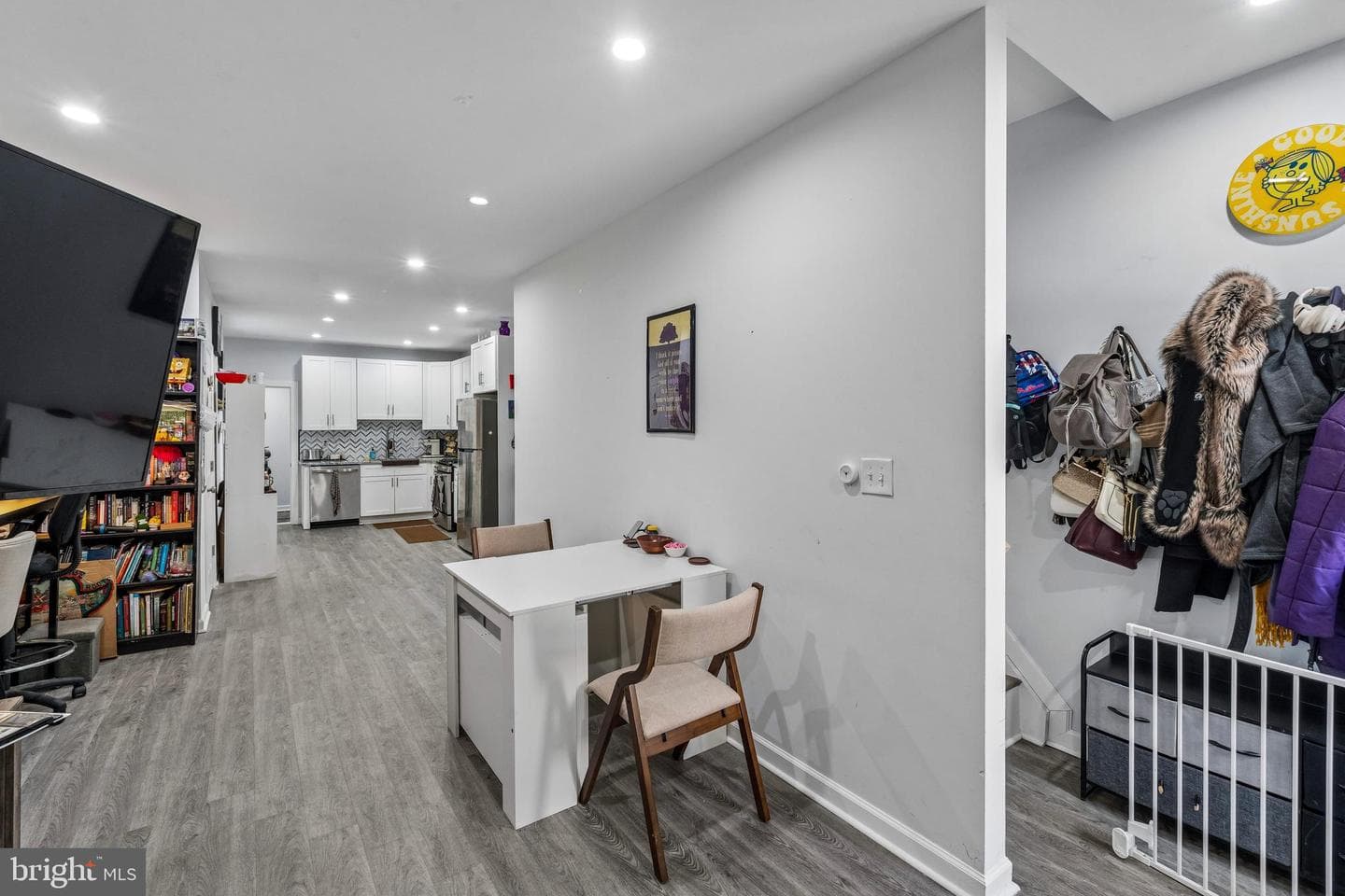 1549 N Newkirk Street photo 3