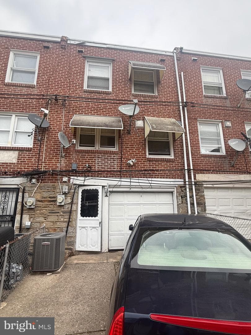 218 Stearly Street photo 5
