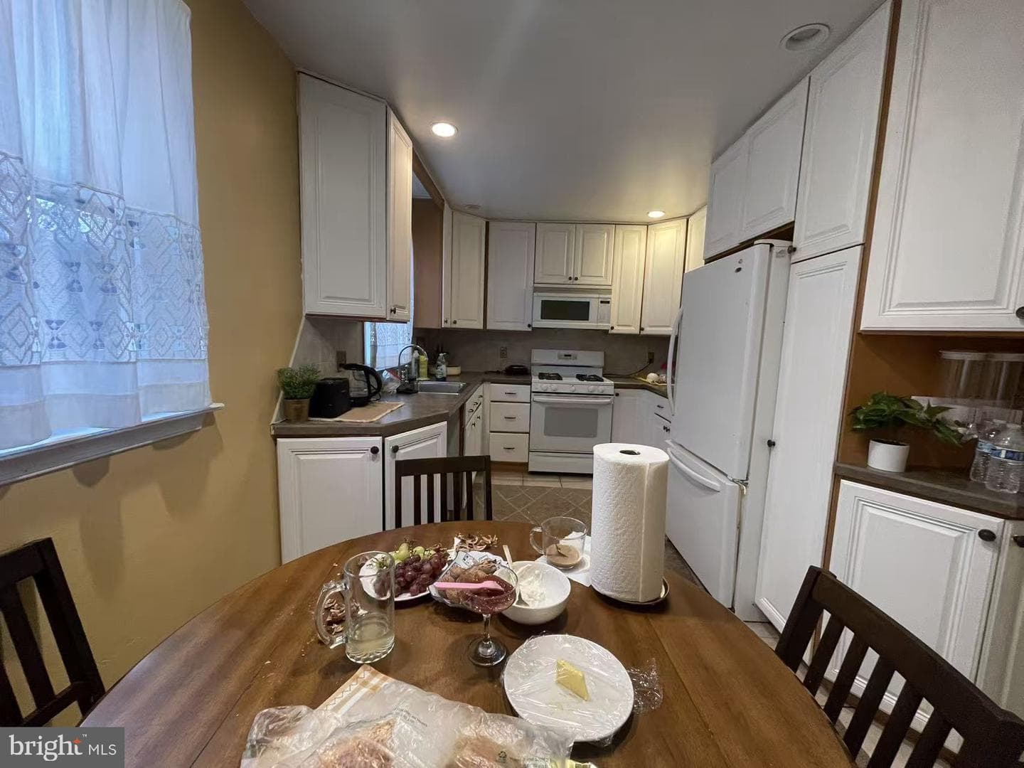 2733 Solly Avenue photo 5
