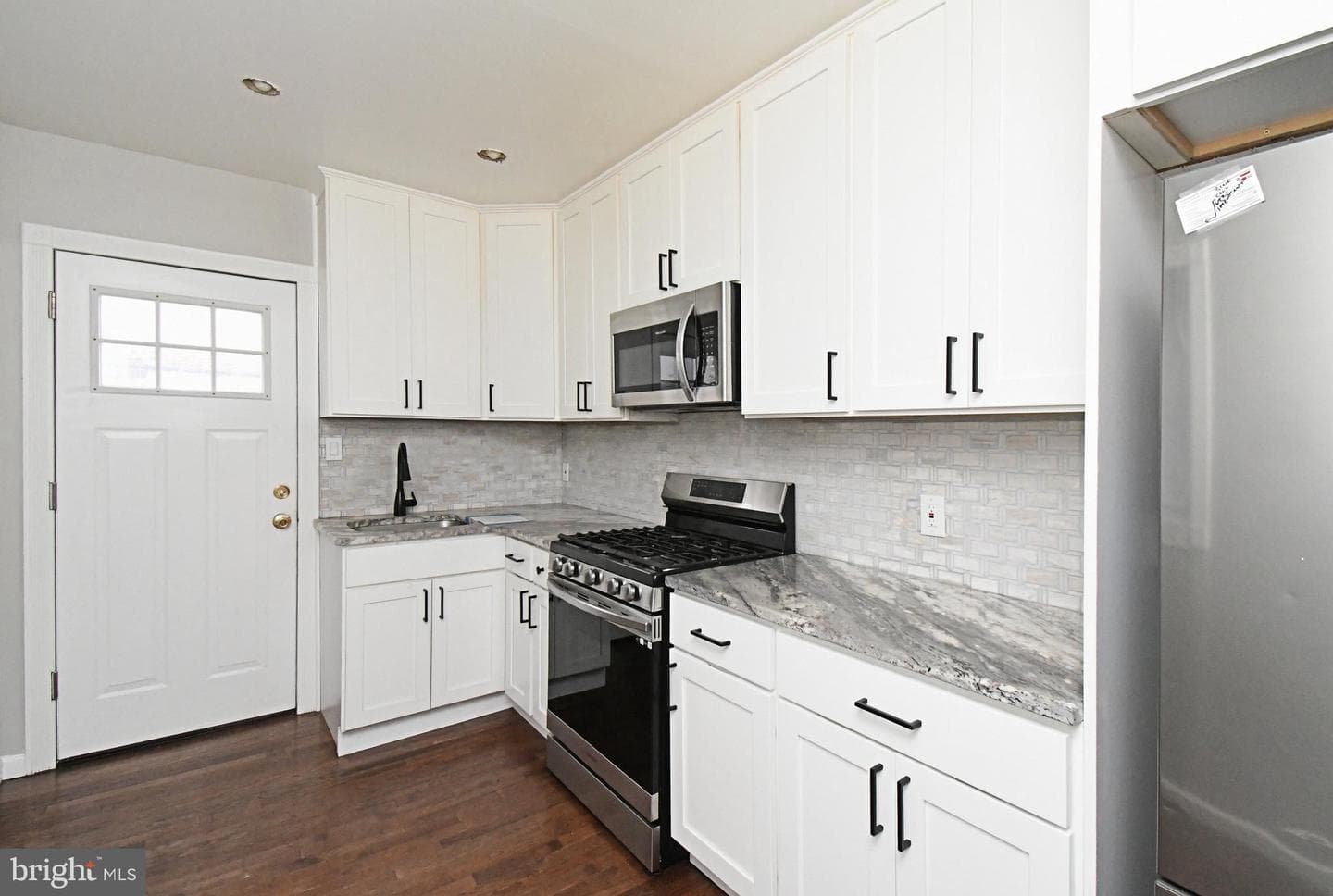 3114 Miller Street photo 13