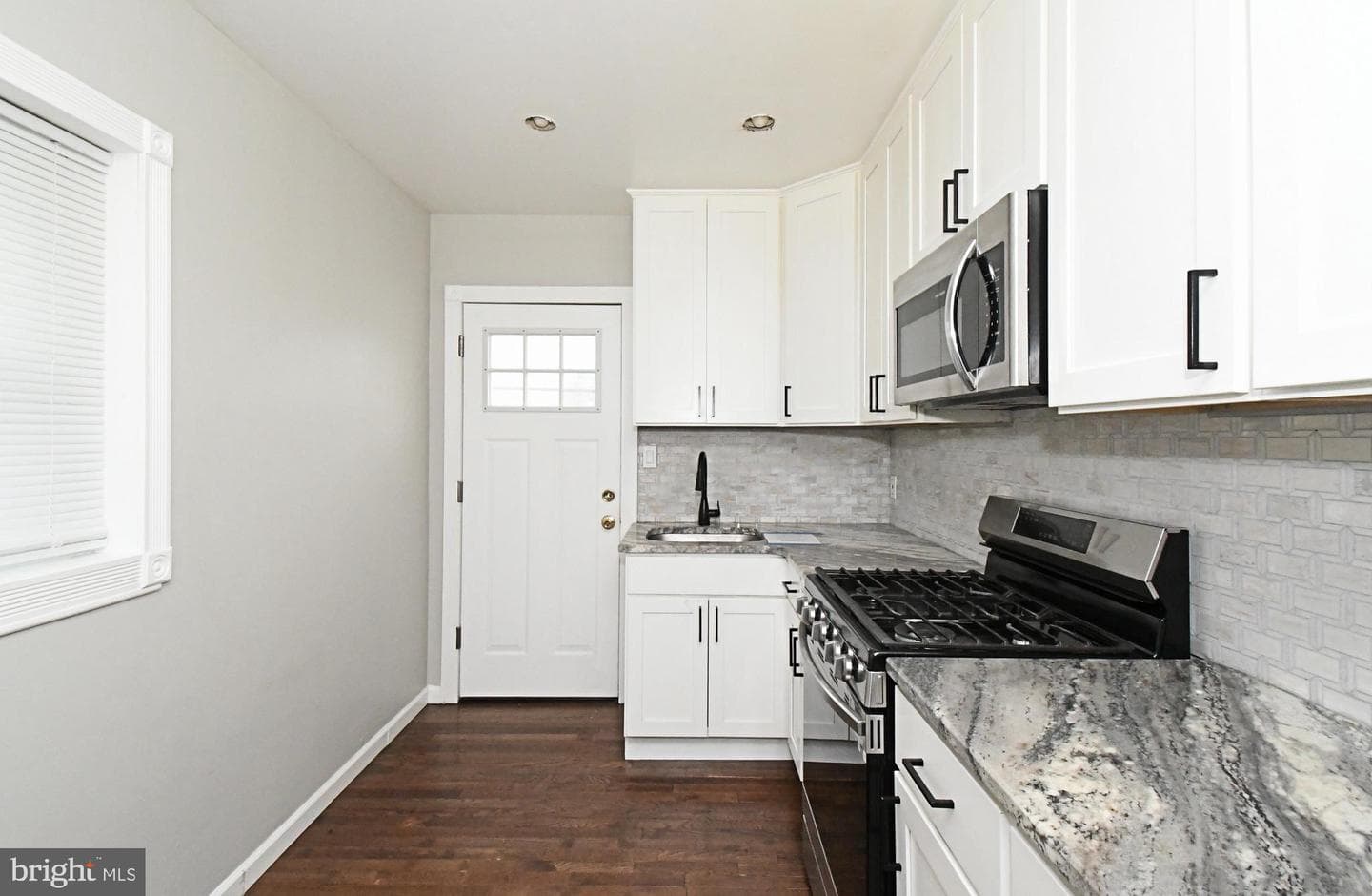 3114 Miller Street photo 14