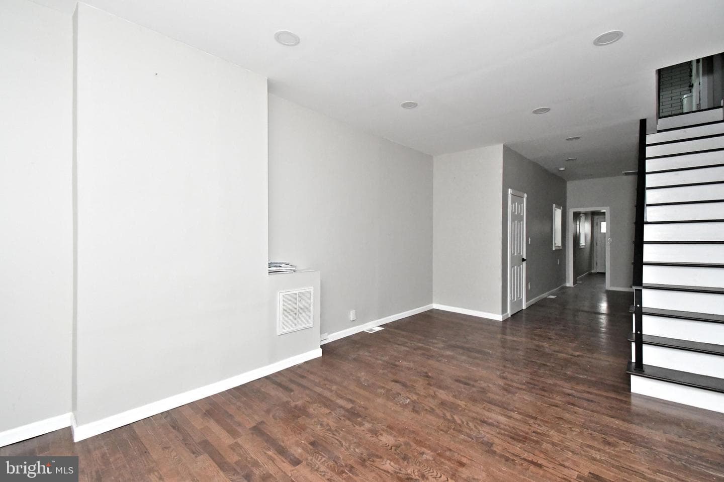 3114 Miller Street photo 4