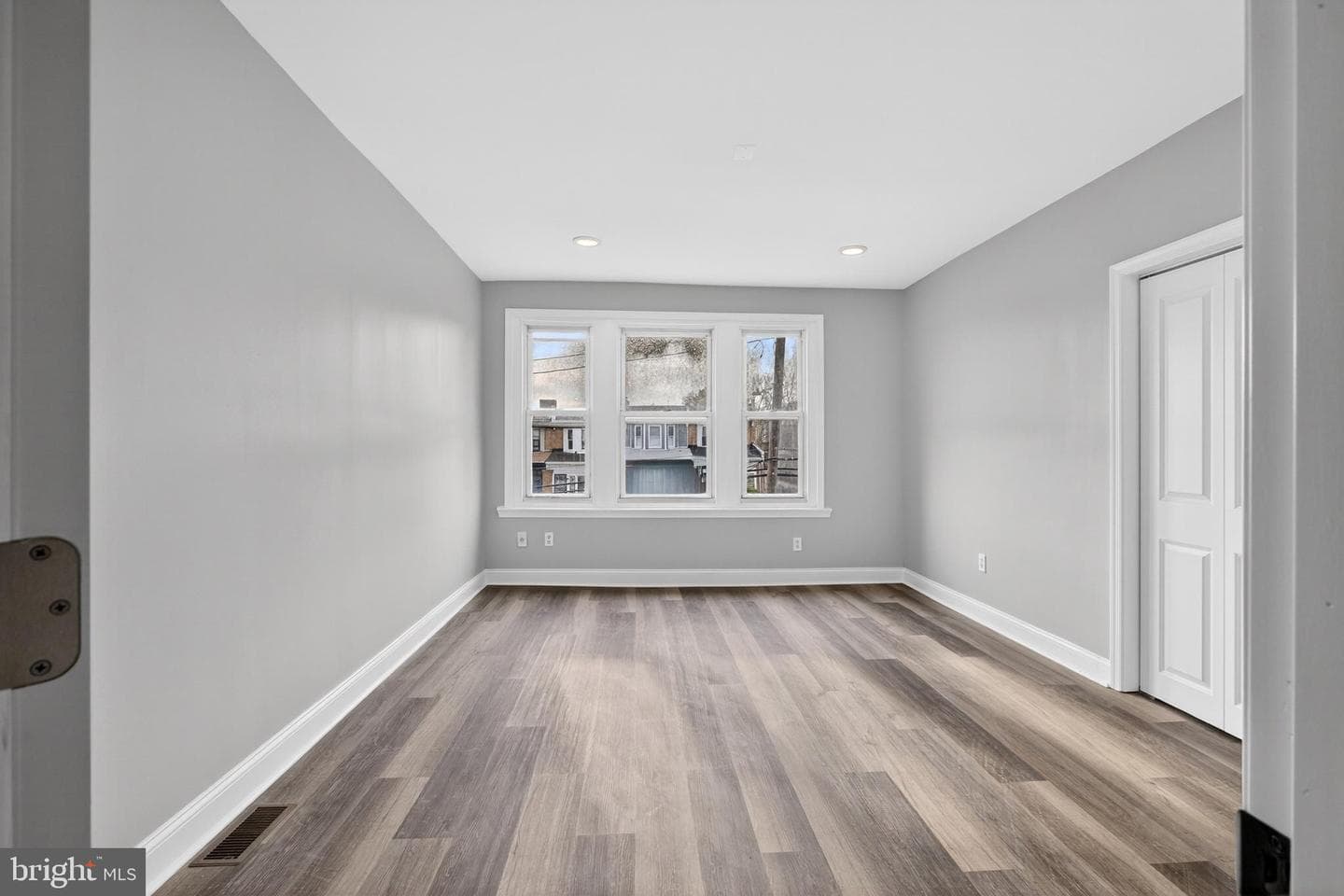 1145 S 60th Street photo 17