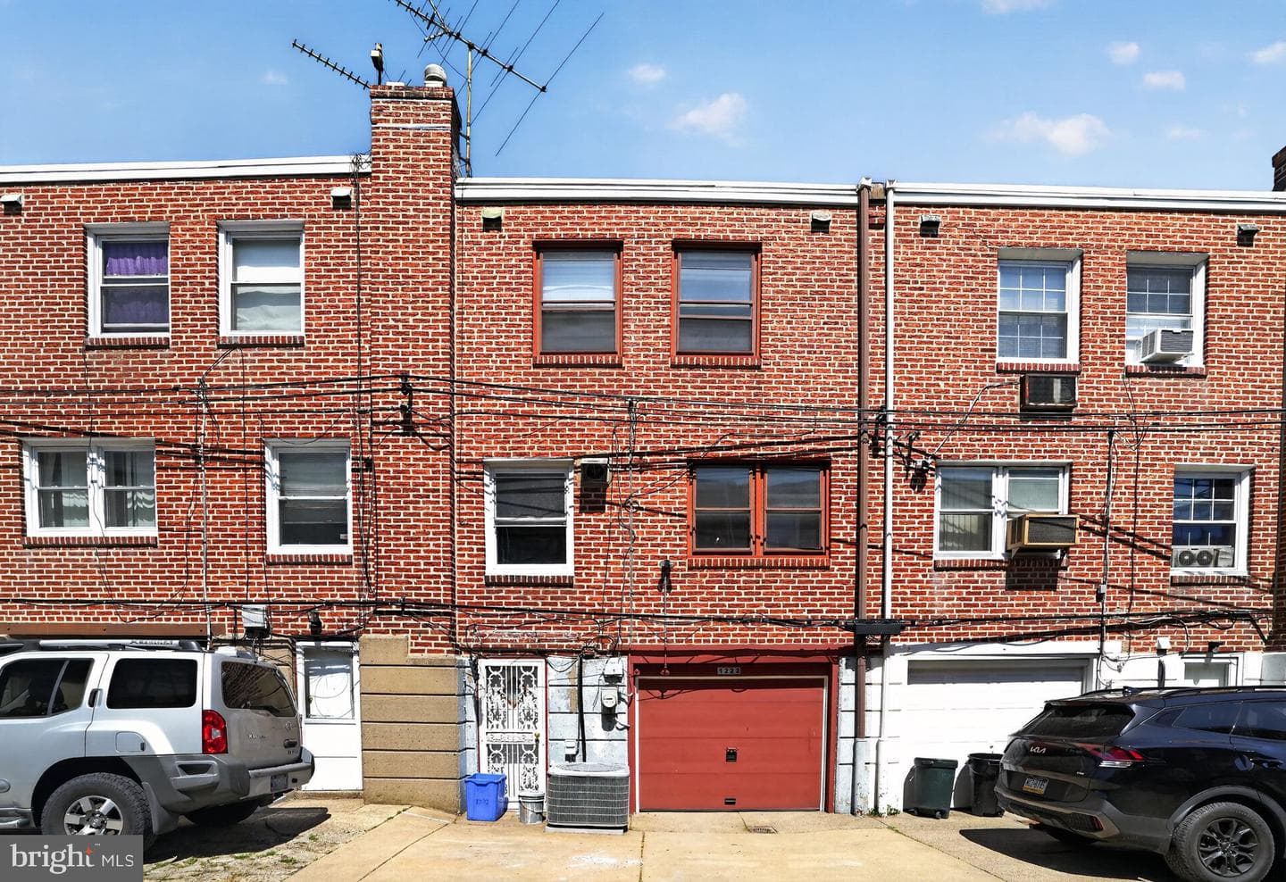1222 Passmore Street photo 3