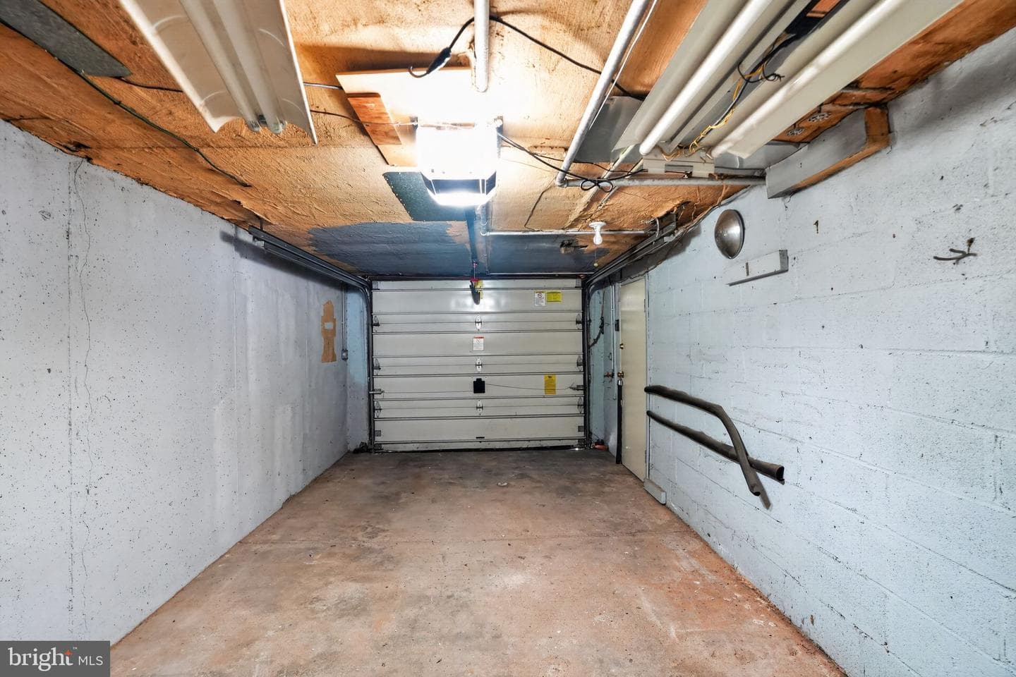 1222 Passmore Street photo 7