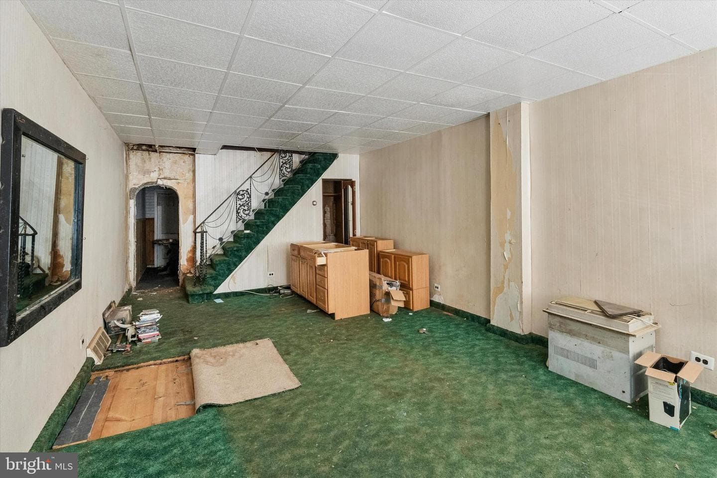 1931 E Albert Street photo 3