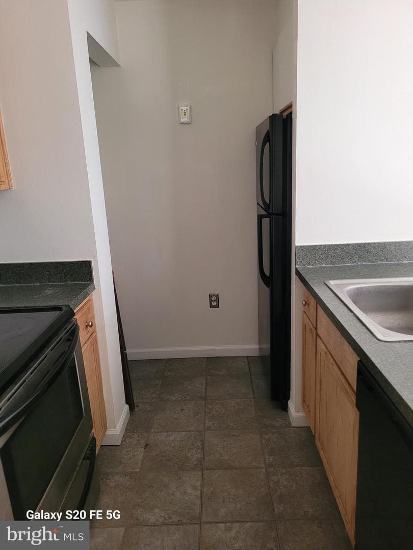1601 Spring Garden Street #402 photo 8