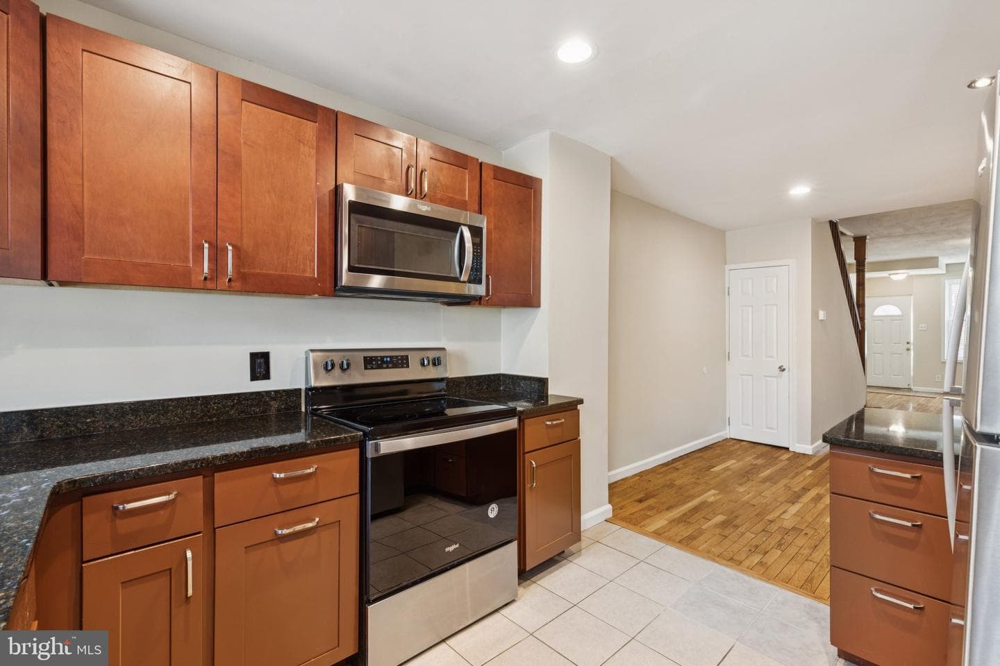 313 Daly Street photo 12