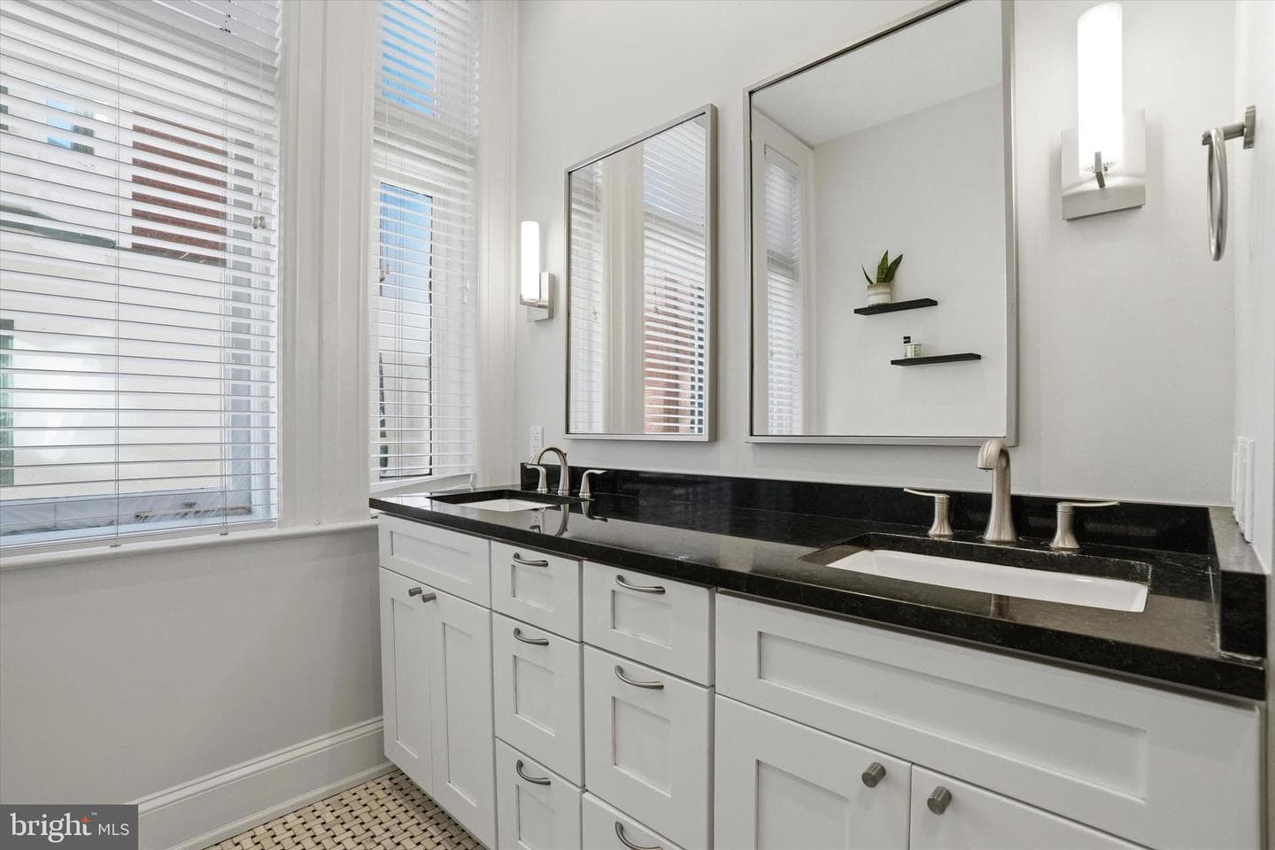 1830 Rittenhouse Square #1e photo 13