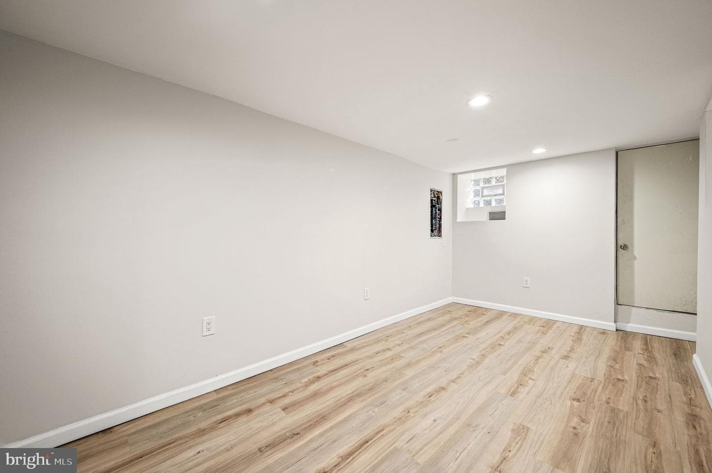 1826 S Alden Street photo 26