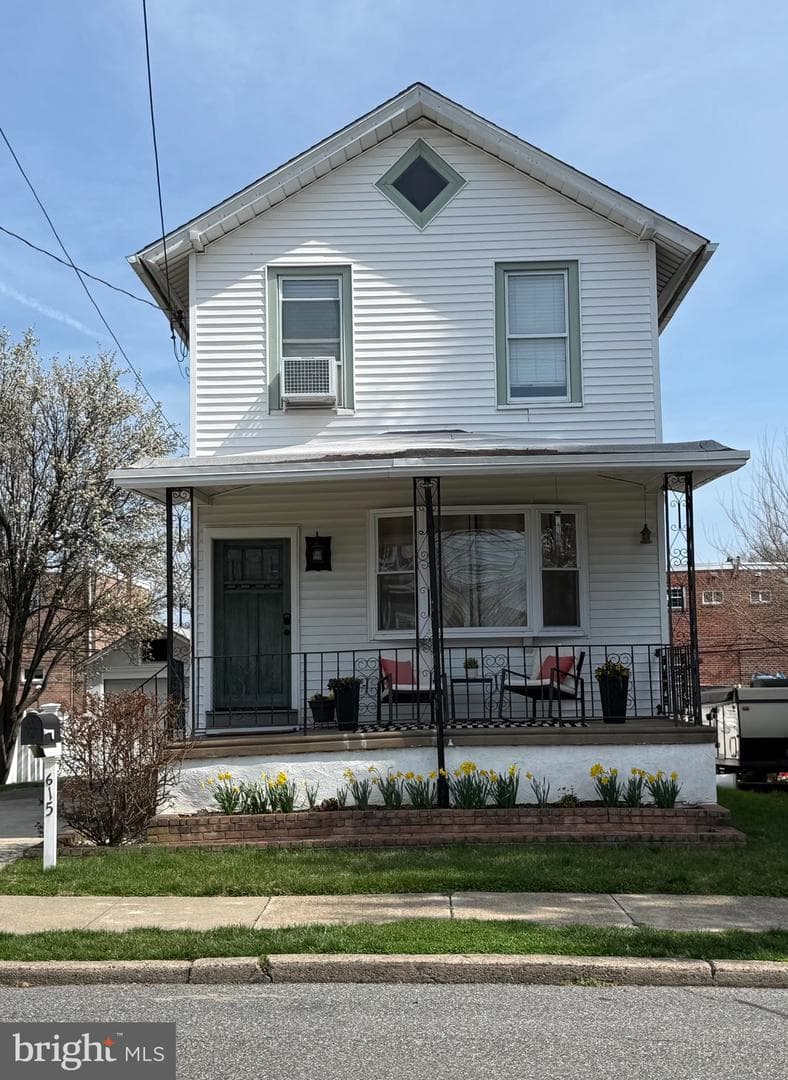 615 Solly Avenue photo 59