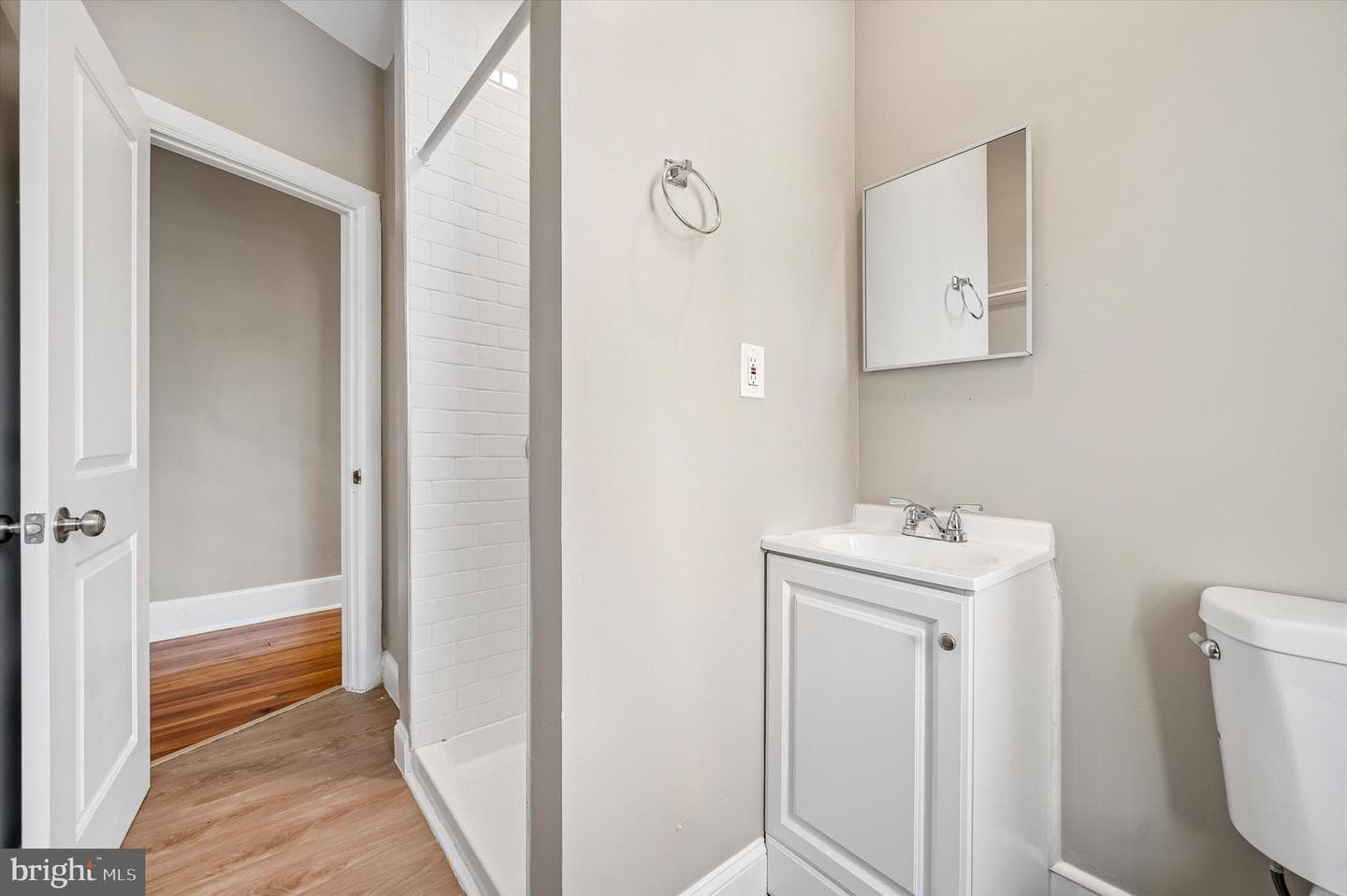 1338 Wagner Avenue photo 44