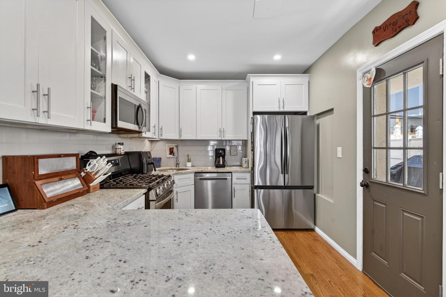 426 Cross Street photo 16