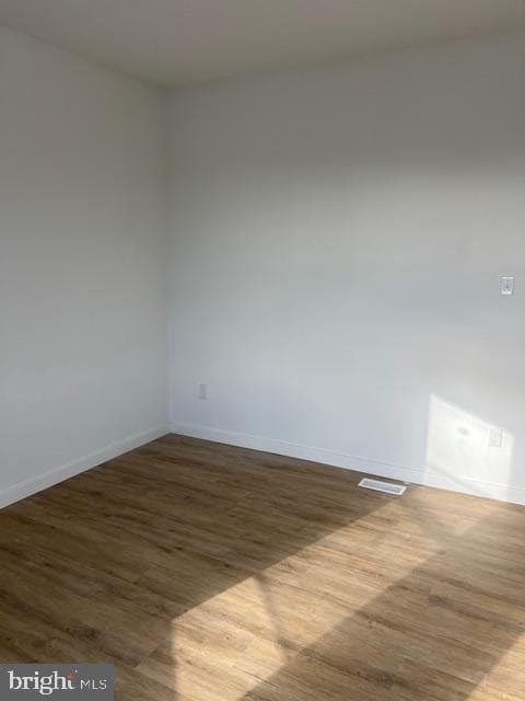 5535 Webster Street photo 12