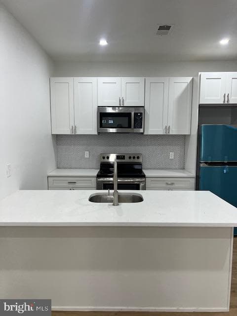 5535 Webster Street photo 3