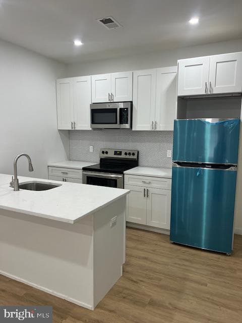5535 Webster Street photo 4