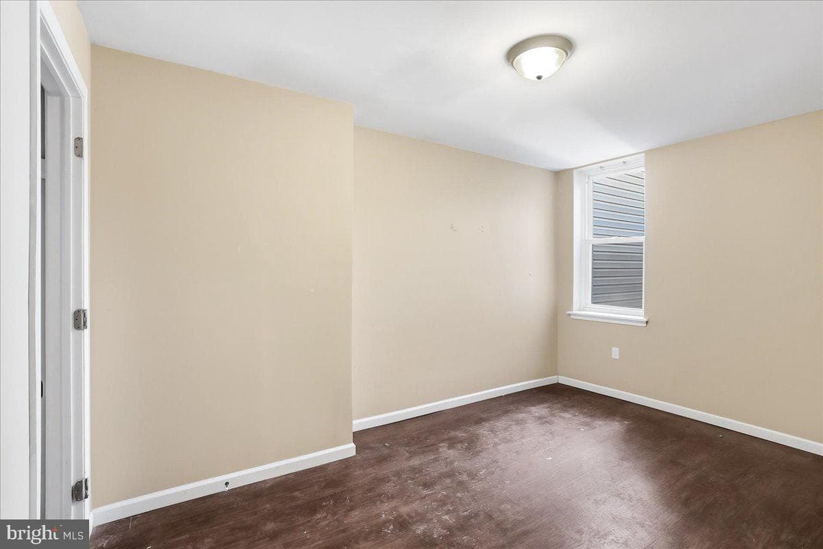 810 N Preston Street photo 11