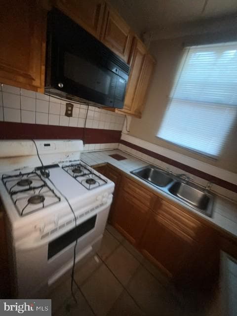4828 E Roosevelt Boulevard photo 16